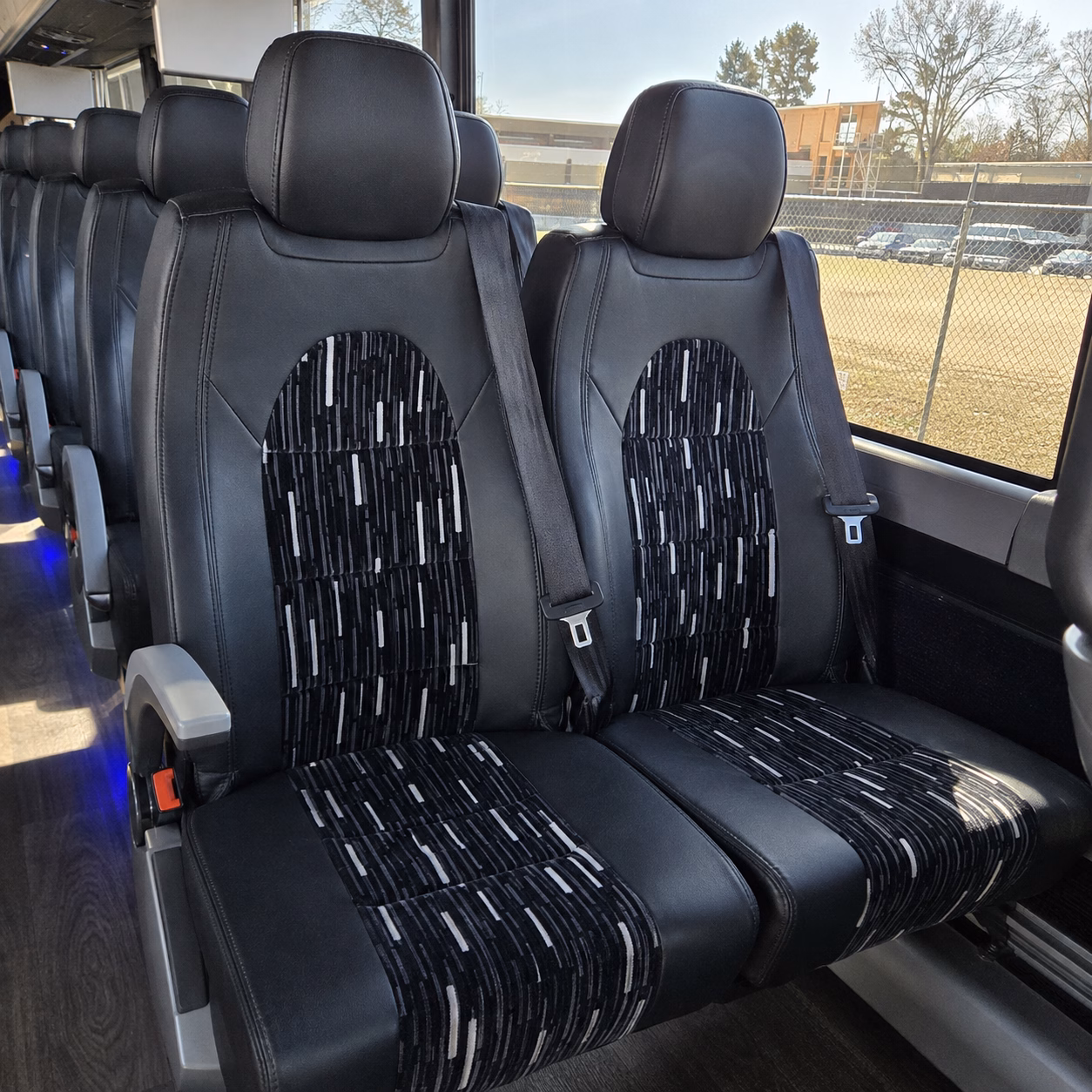 charter buses for post prom trips to knott s berry farm and disneyland
