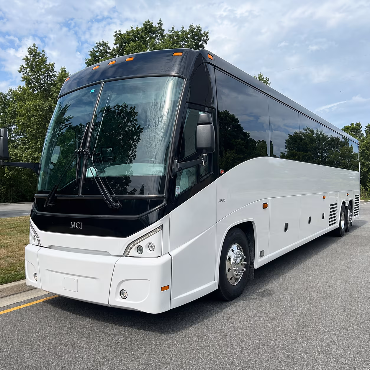 charter buses for retreats to forest home and hume lake