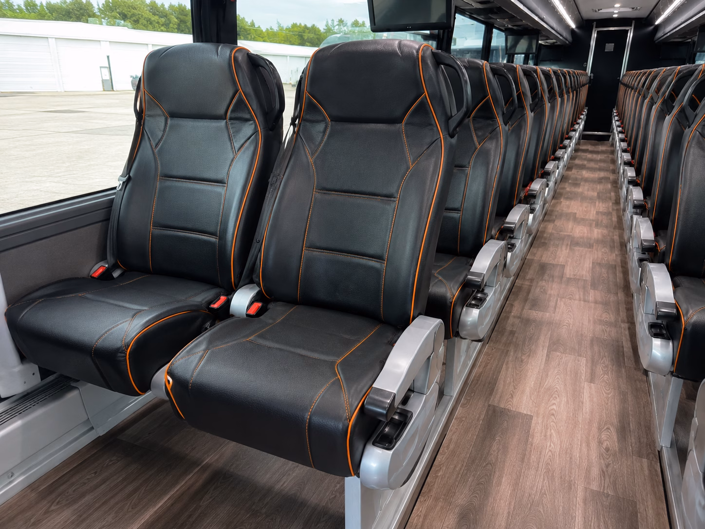 charter buses to quakes games at loanmart field