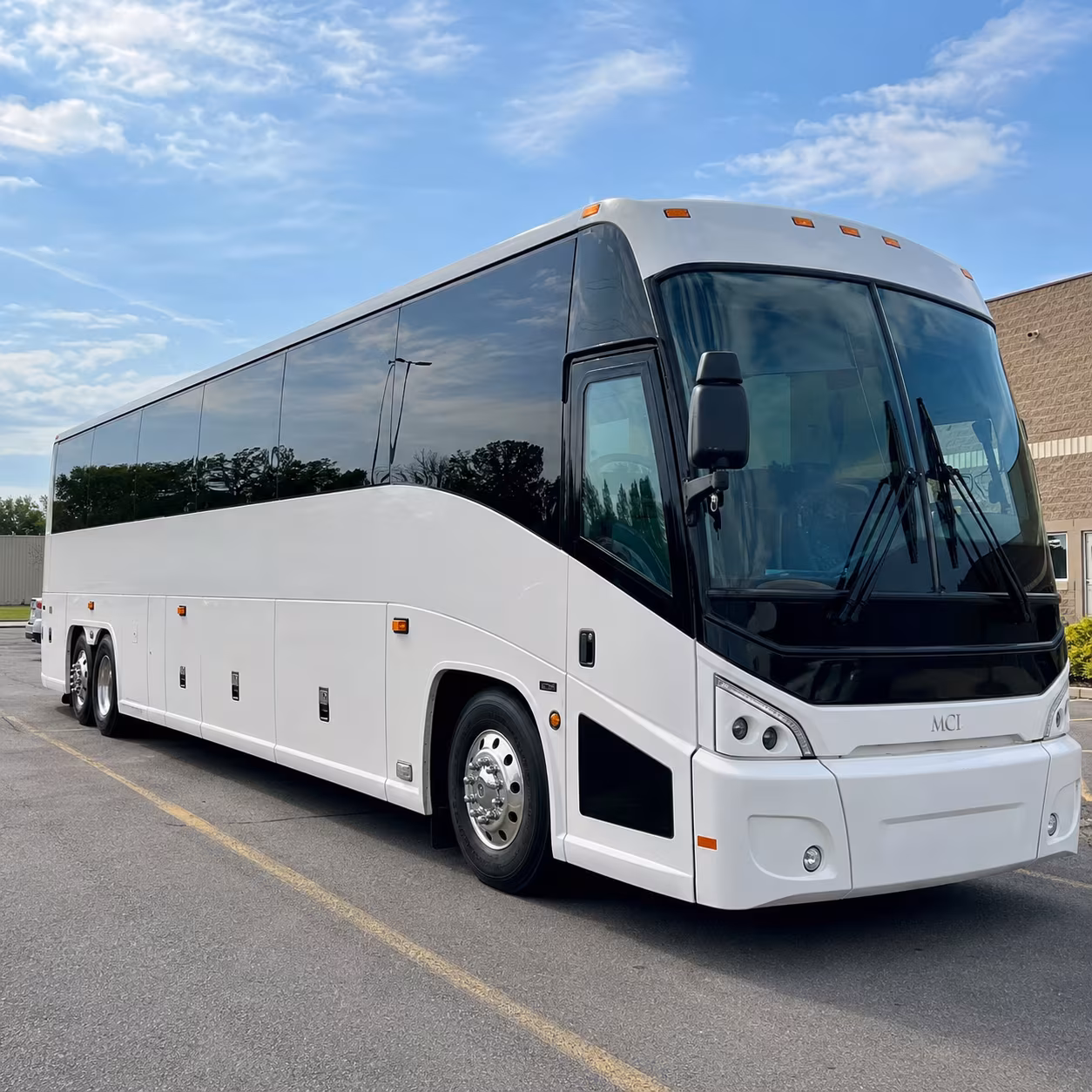 employee shuttle buses for companies along the haven avenue and milliken avenue corridors