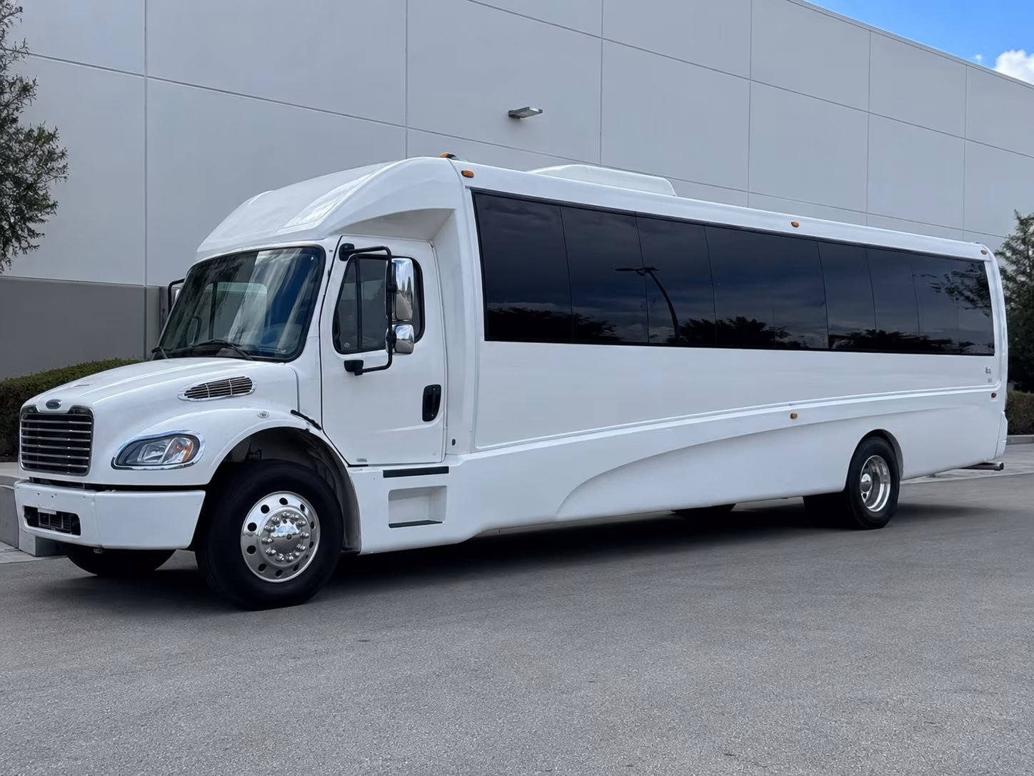 rancho cucamonga party bus