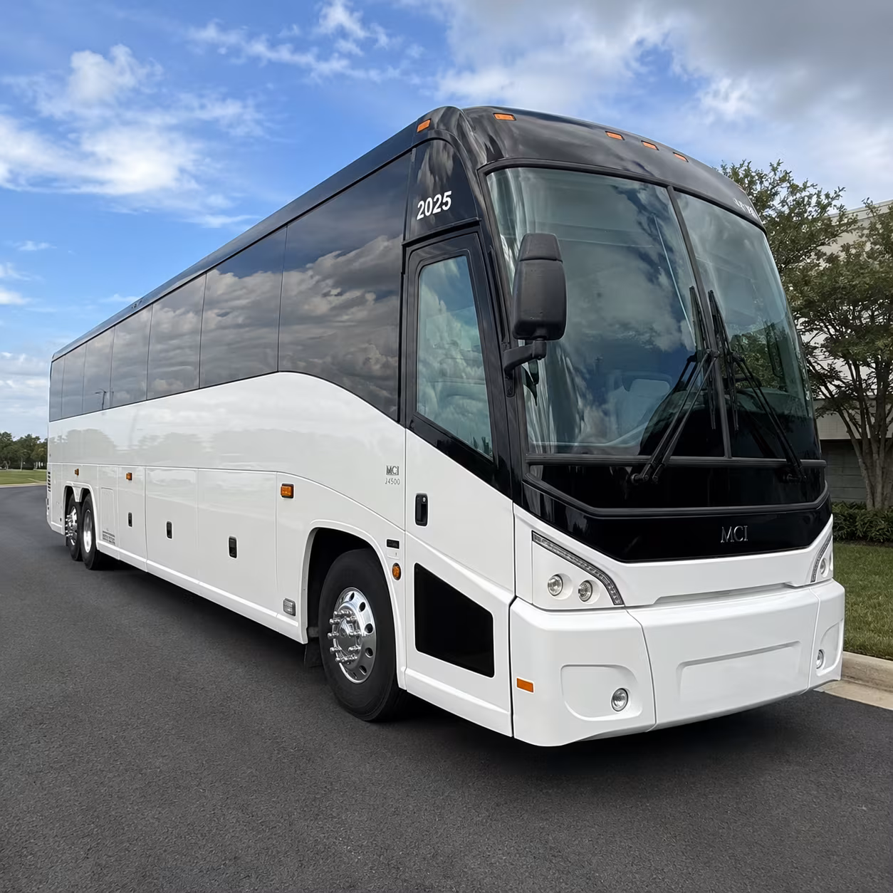 wine country tour buses through cucamonga valley